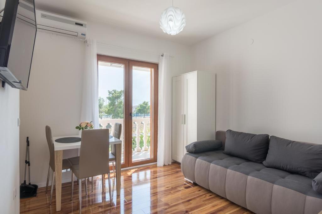 Apartments Emanuela Sukošan 외부 사진